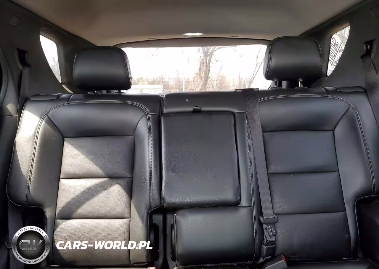 2019 Chevrolet Equinox Premier VIN:3GNAXNEV3KS578940 - 10