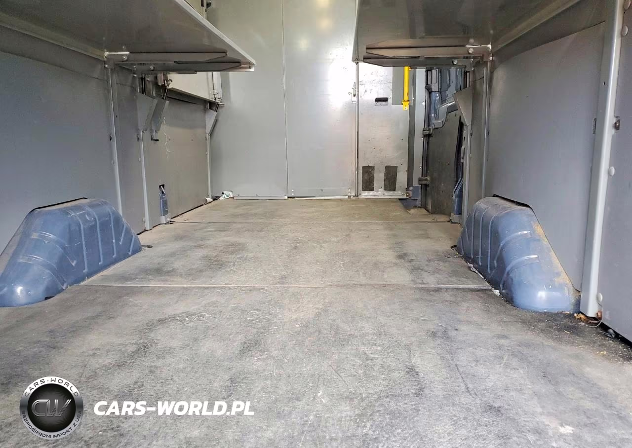 2020 Ford Transit T-250 VIN:1FTBR3X8XLKB26693 - 10