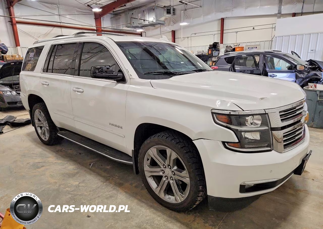 2017 Chevrolet Tahoe K1500 Premier VIN:1GNSKCKC6HR152830 - 4