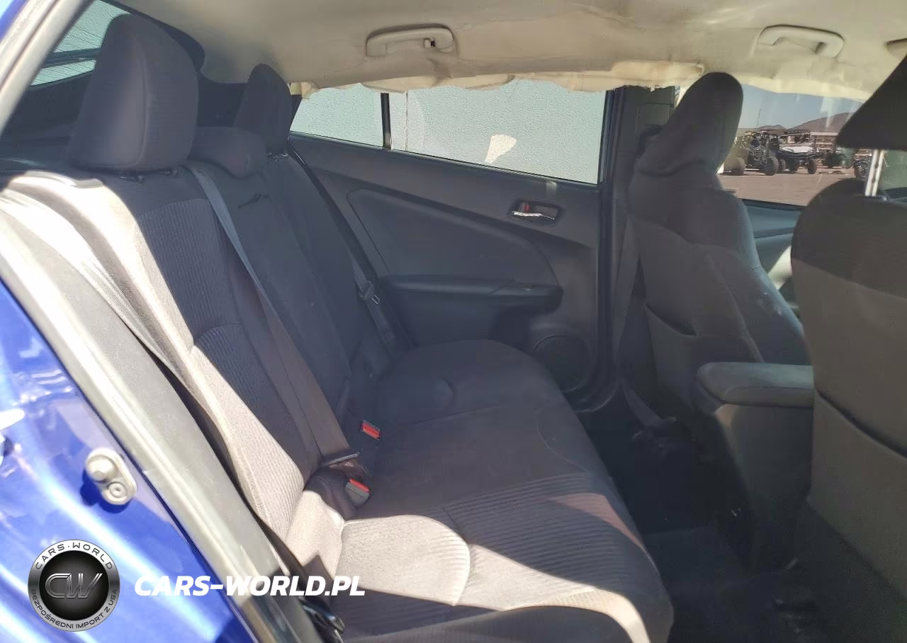 2016 Toyota Prius Two VIN:JTDKBRFU2G3523417 - 10