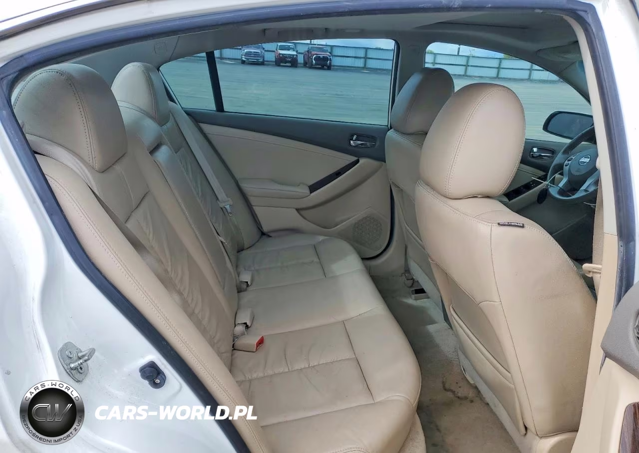 2011 Nissan Altima 2.5 VIN:1N4AL2AP5BN475058 - 10