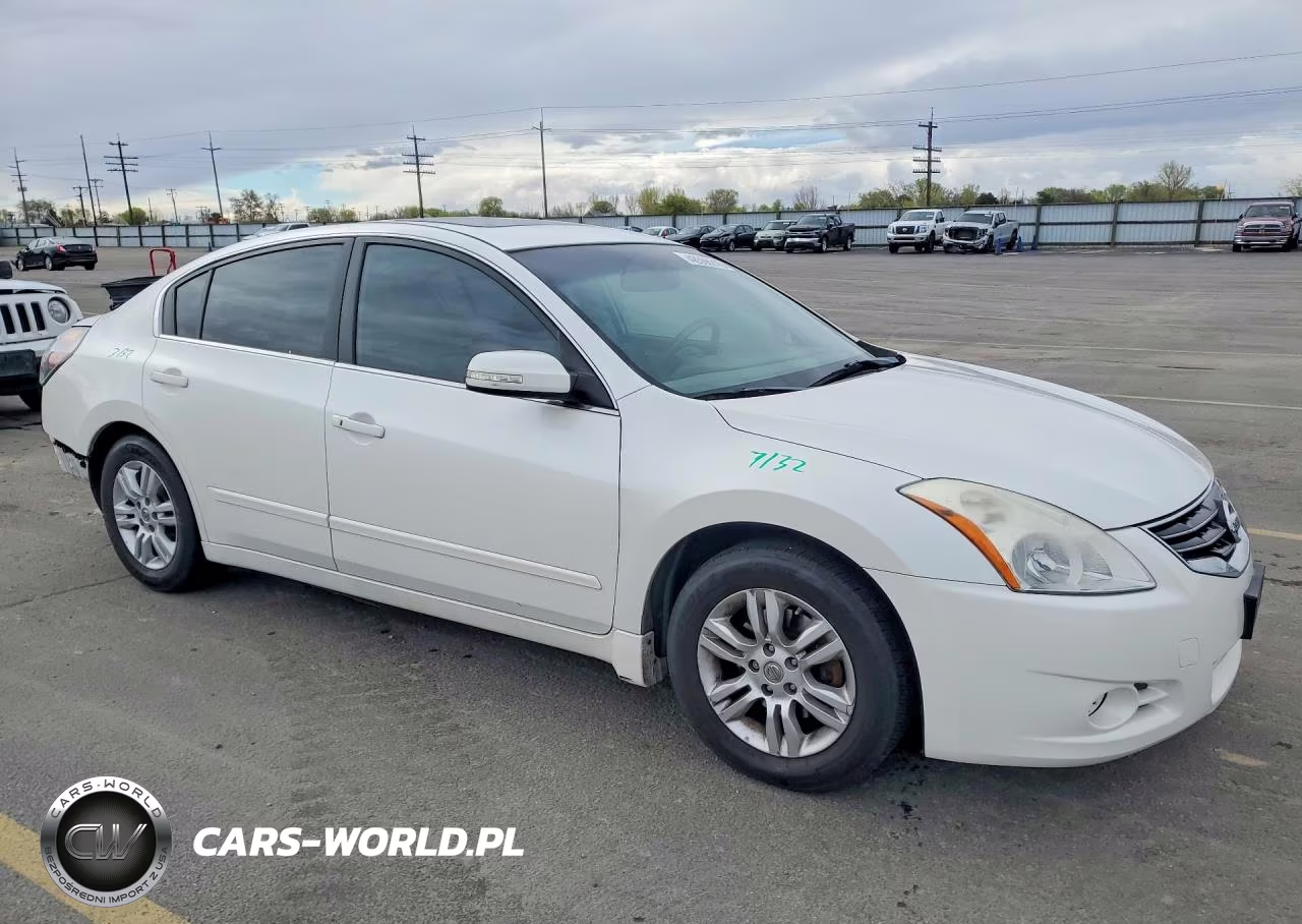 2011 Nissan Altima 2.5 VIN:1N4AL2AP5BN475058 - 4