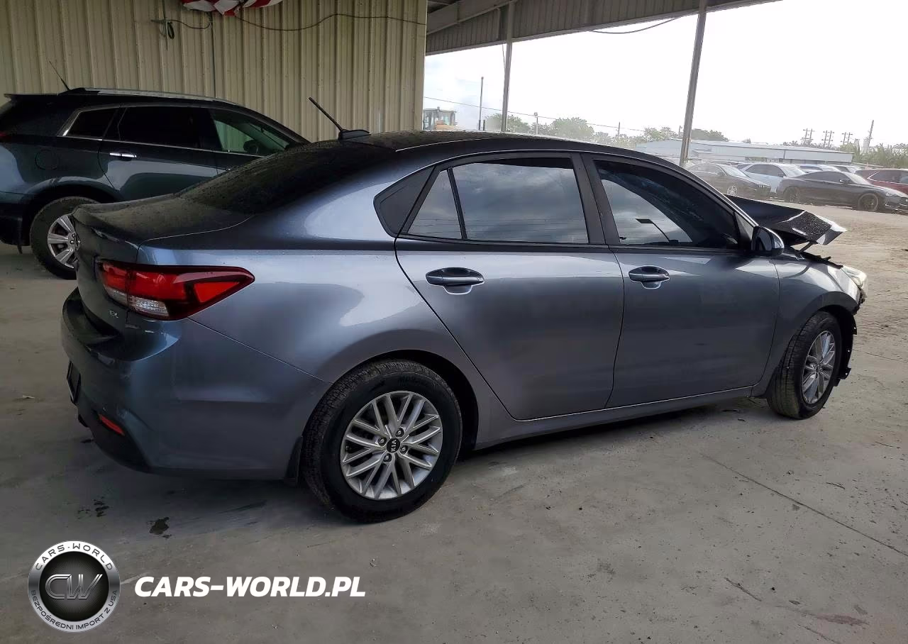2018 Kia Rio Ex VIN:3KPA34ABXJE045104 - 3