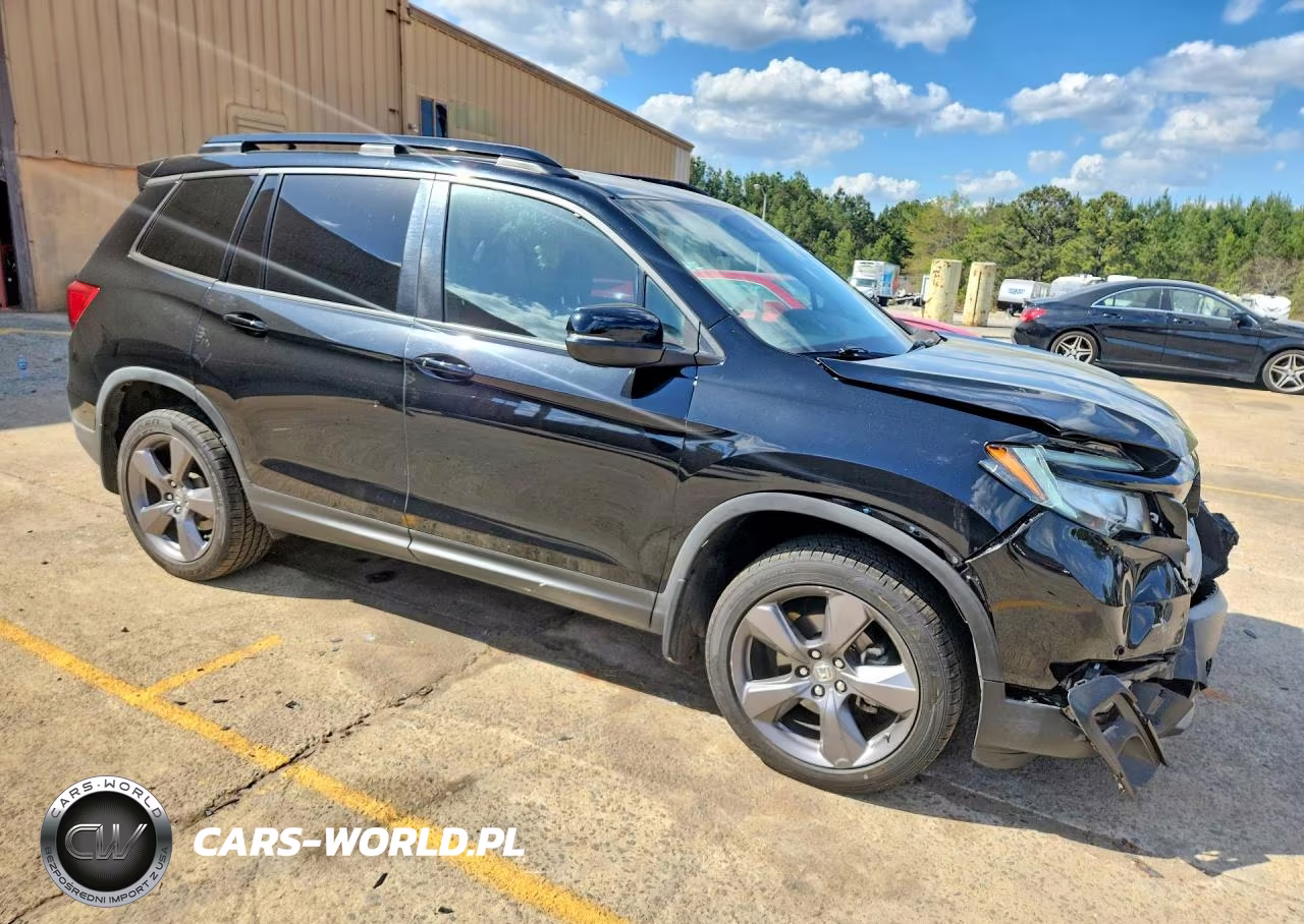 2021 Honda Passport Touring VIN:5FNYF8H96MB022515 - 4