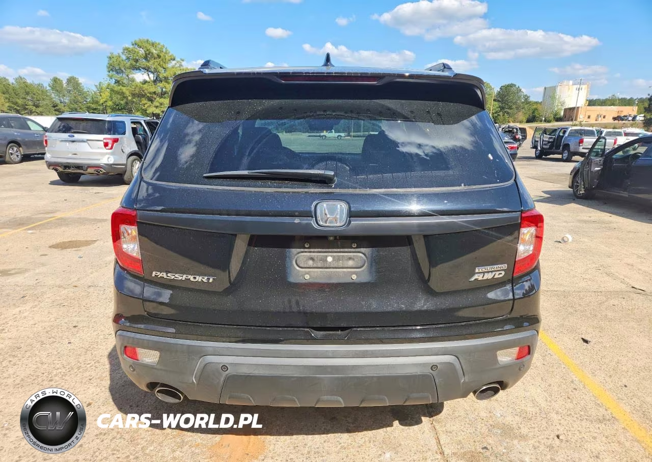 2021 Honda Passport Touring VIN:5FNYF8H96MB022515 - 6
