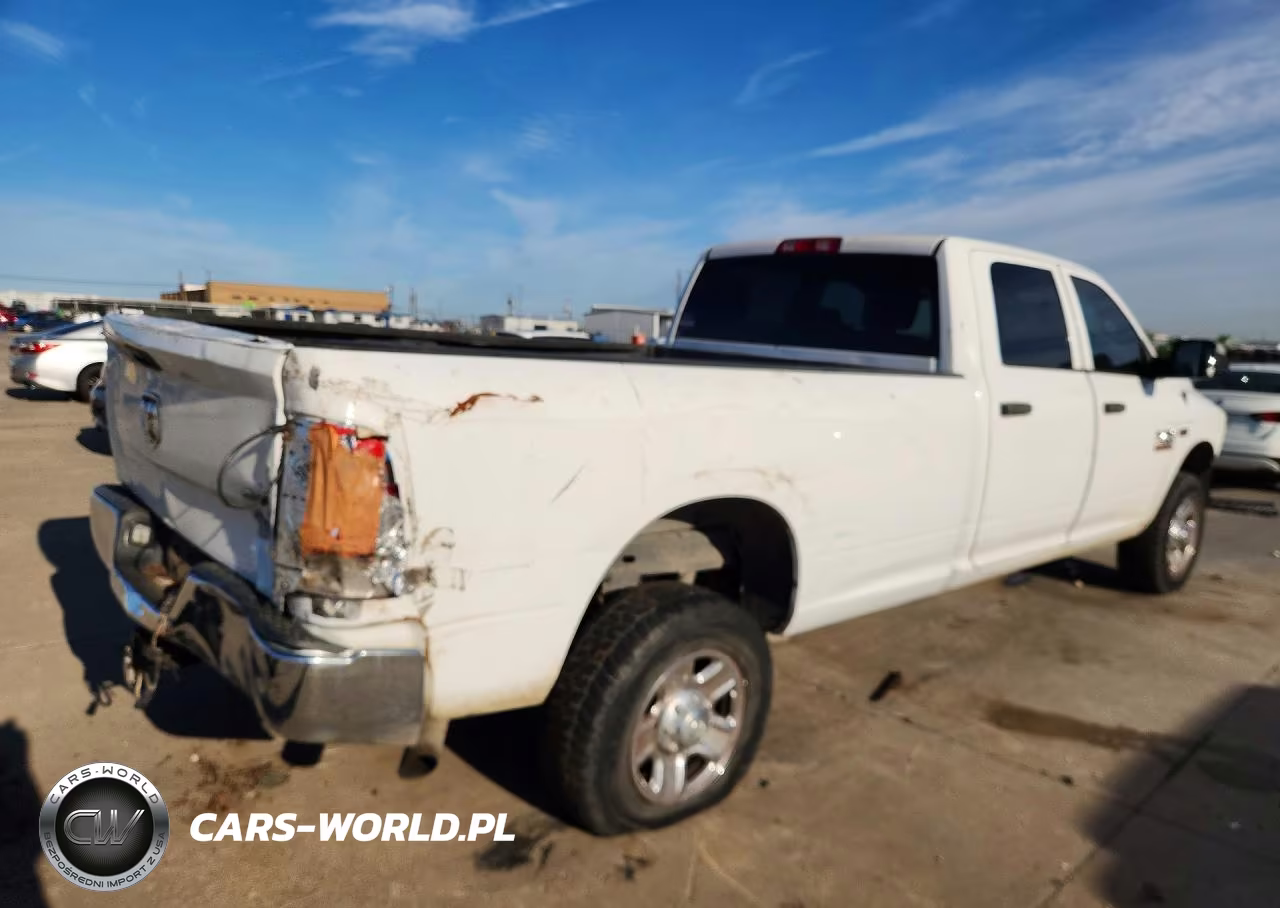 2018 Ram 2500 St VIN:3C6UR5HJ4JG327510 - 3
