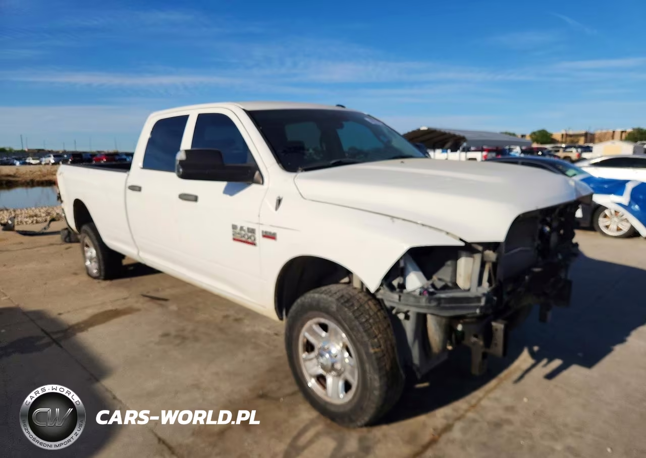 2018 Ram 2500 St VIN:3C6UR5HJ4JG327510 - 4