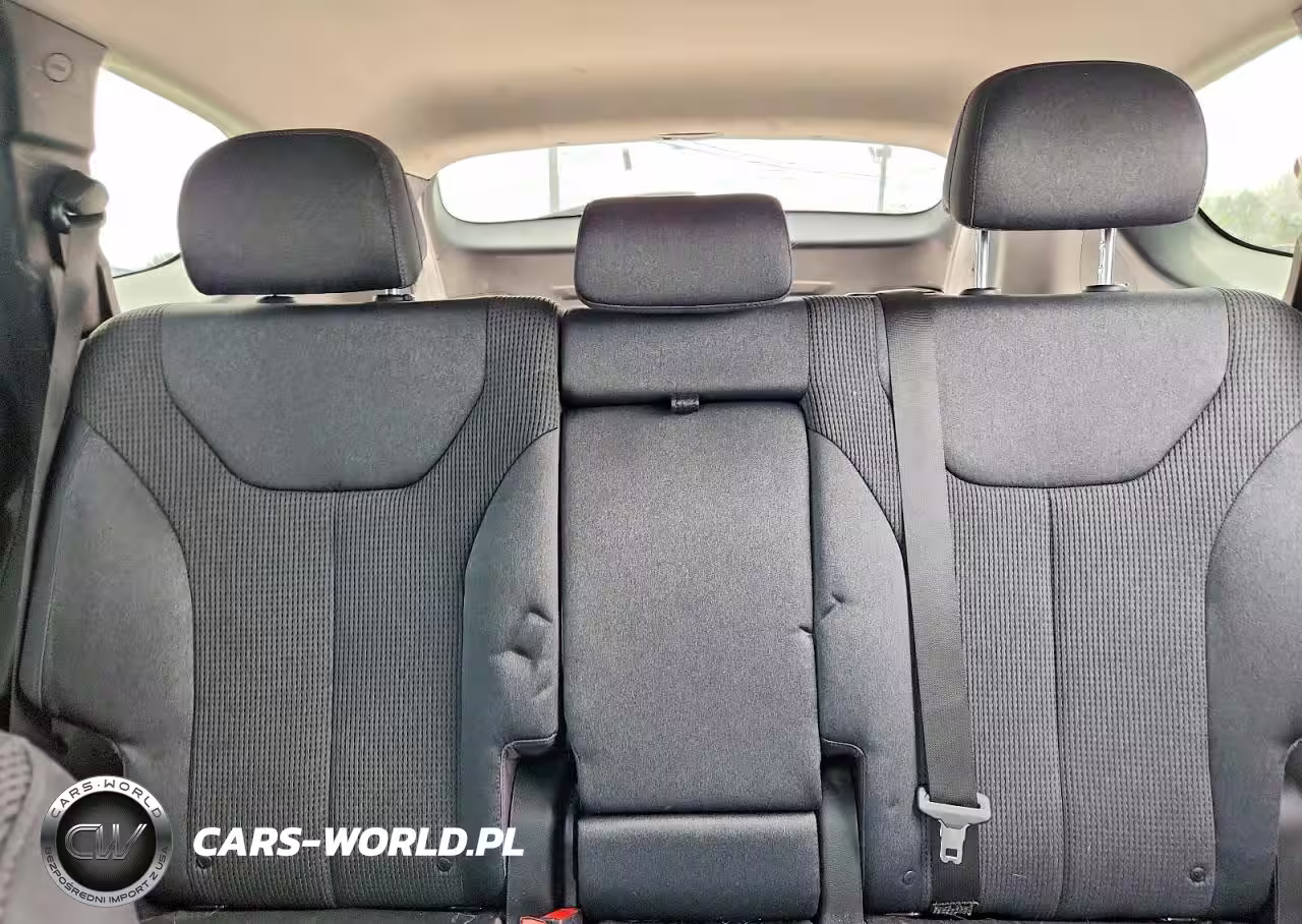 2019 Hyundai Santa Fe Se 2.4L VIN:5NMS23AD1KH083723 - 10