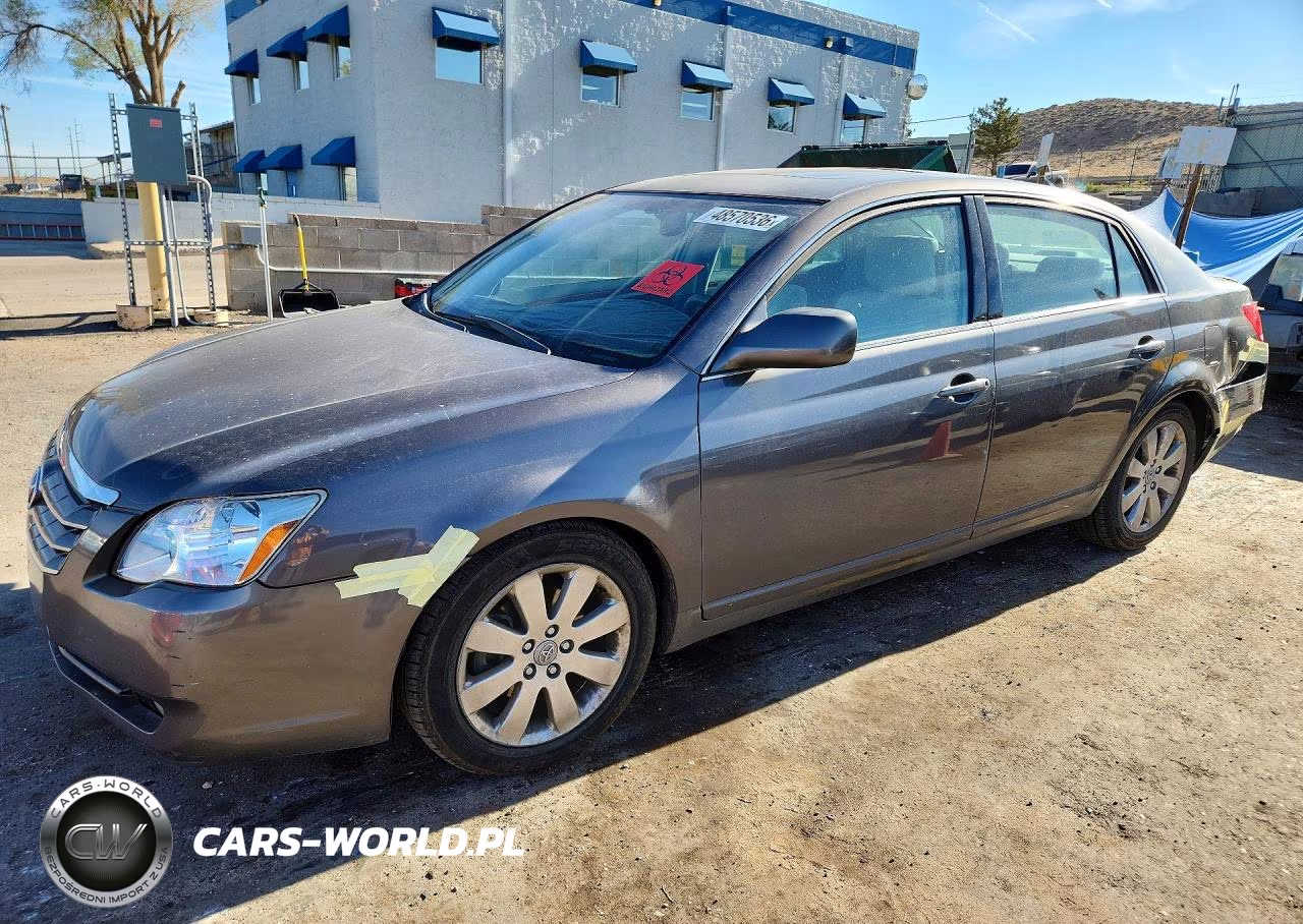 2005 Toyota Avalon Xls