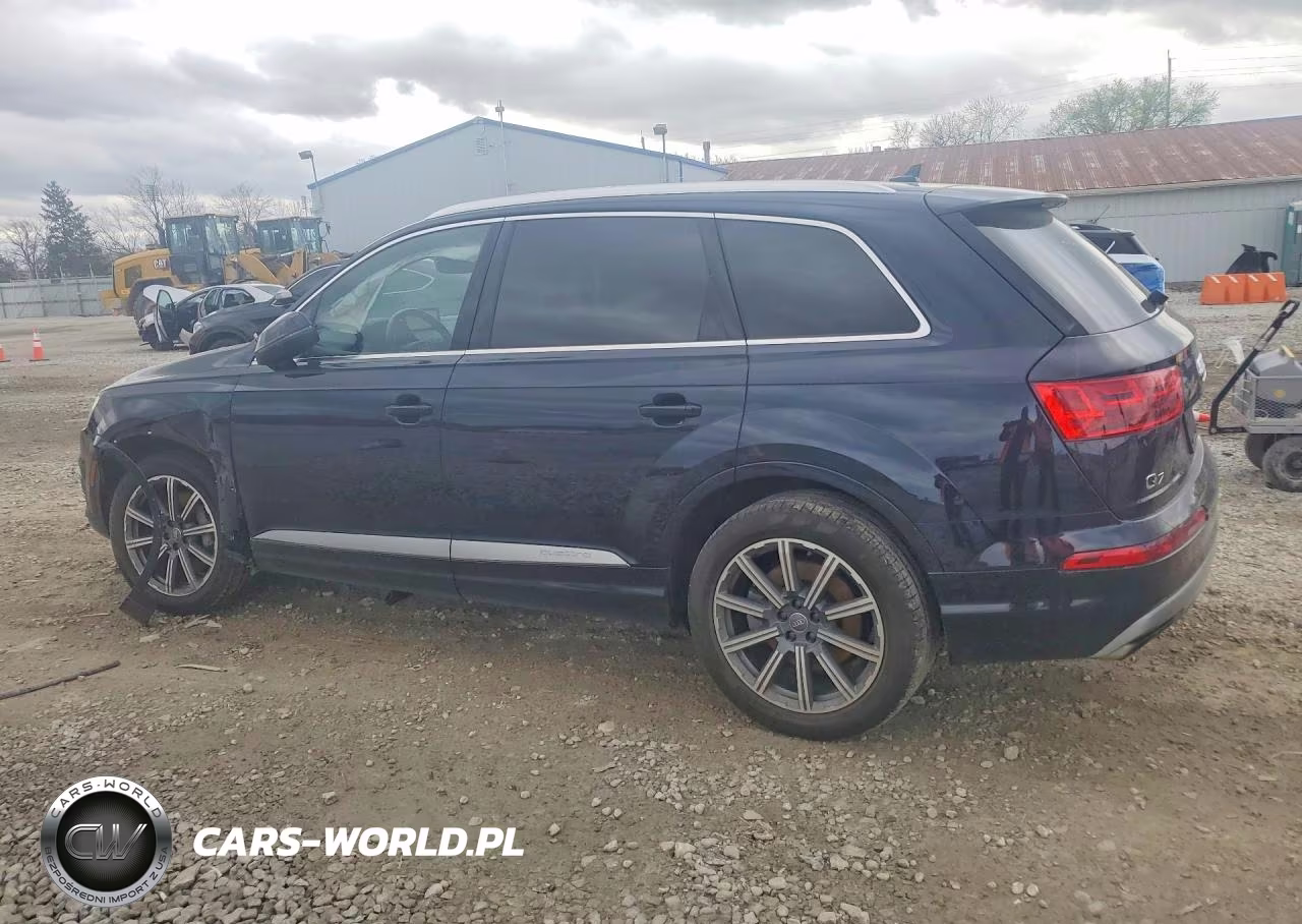 2017 Audi Q7 Premium Plus VIN:WA1LAAF78HD055573 - 2