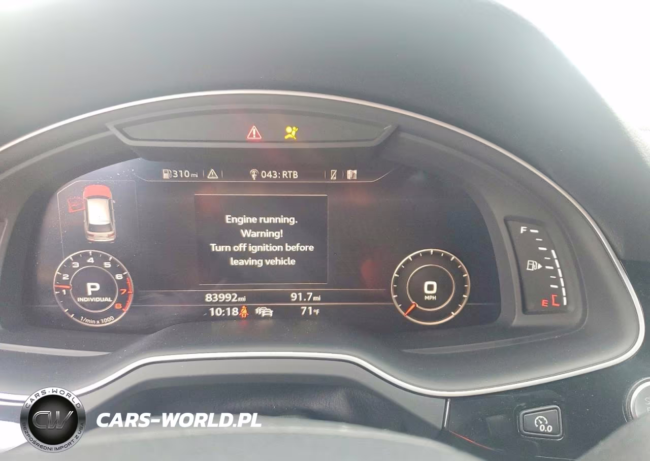 2017 Audi Q7 Premium Plus VIN:WA1LAAF78HD055573 - 9