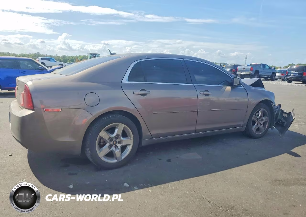 2010 Chevrolet Malibu 1Lt VIN:1G1ZC5EB9AF130176 - 3