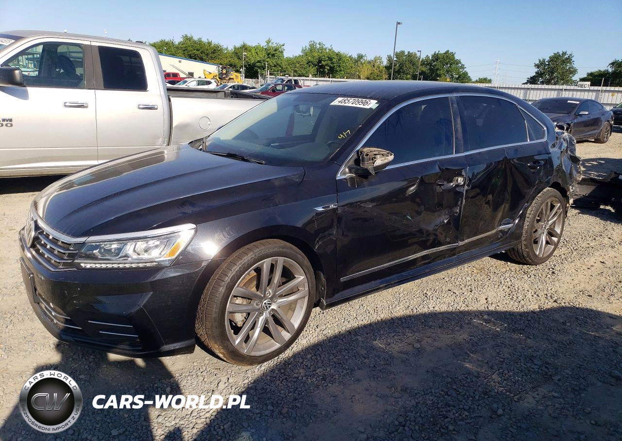 2017 Volkswagen Passat R-Line