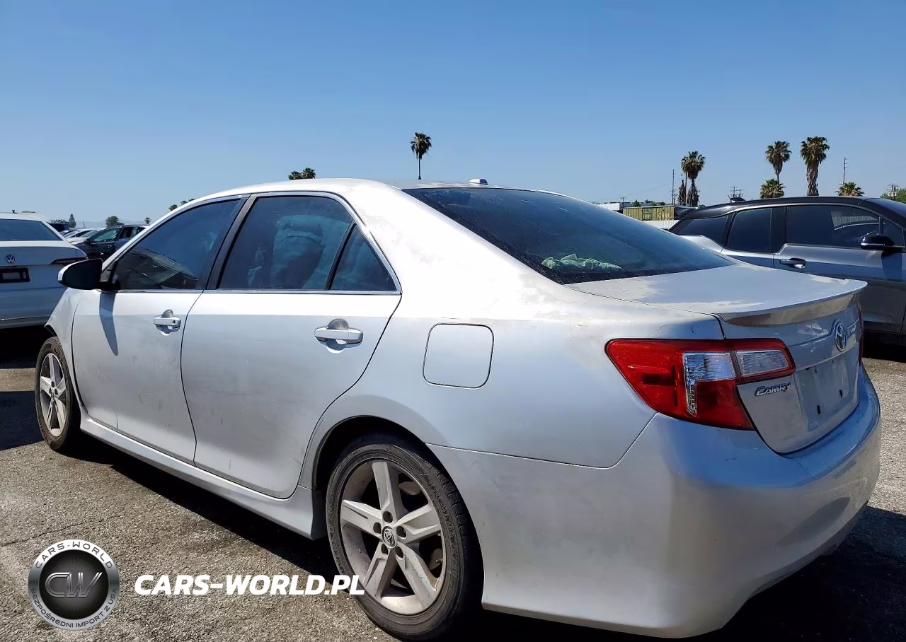 2014 Toyota Camry Se VIN:4T1BF1FK6EU385002 - 2