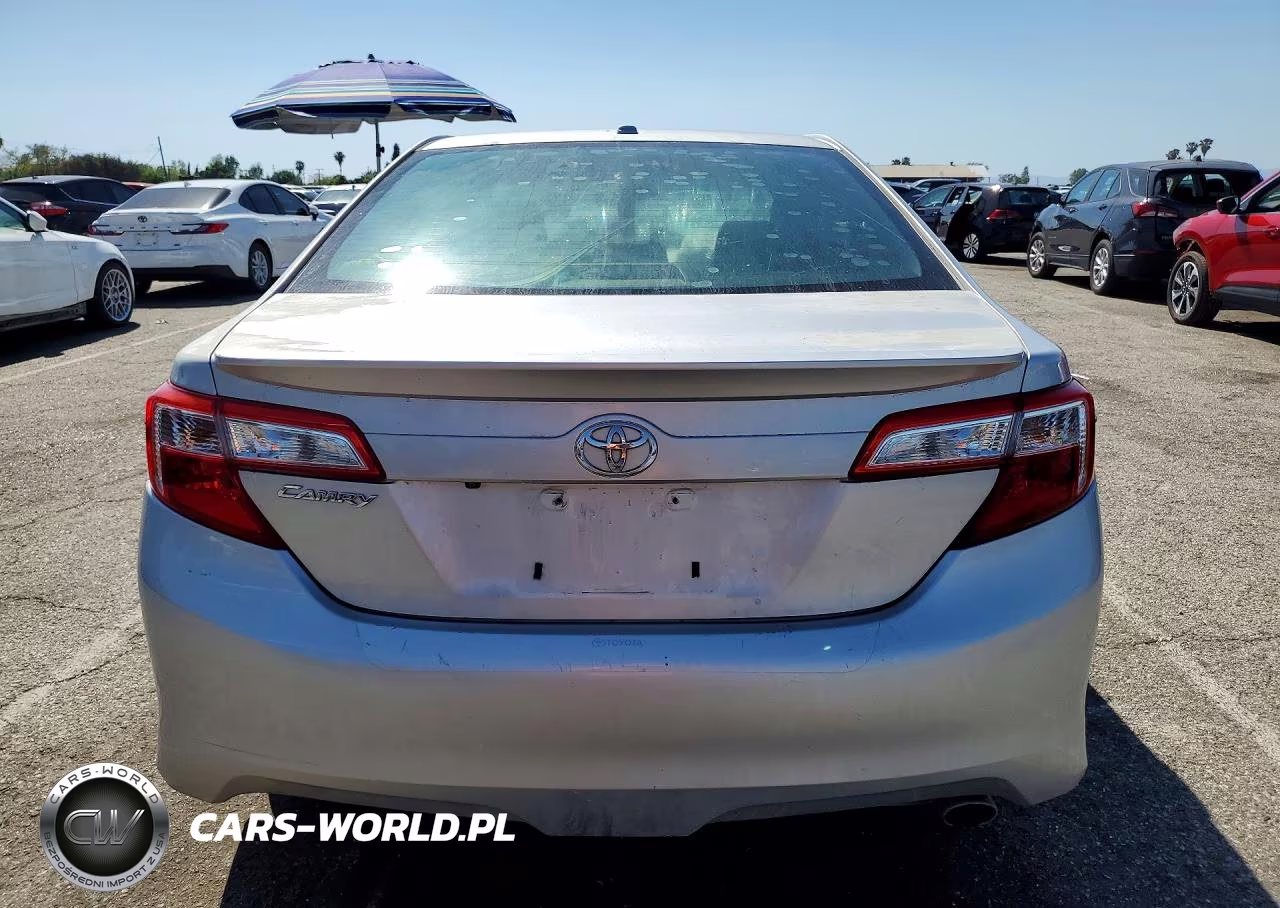2014 Toyota Camry Se VIN:4T1BF1FK6EU385002 - 6