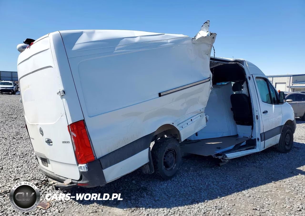 2025 Mercedes Benz Sprinter 2500 Delivery Van VIN:W1Y4KCHY1ST221420 - 3