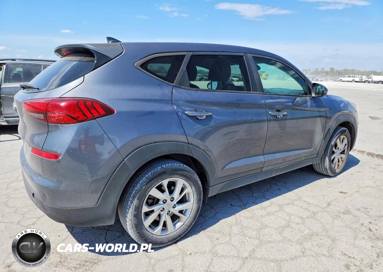 2019 Hyundai Tucson Se VIN:KM8J23A43KU918351 - 3