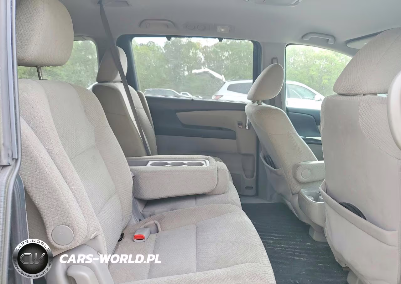 2016 Honda Odyssey Se VIN:5FNRL5H33GB023987 - 11
