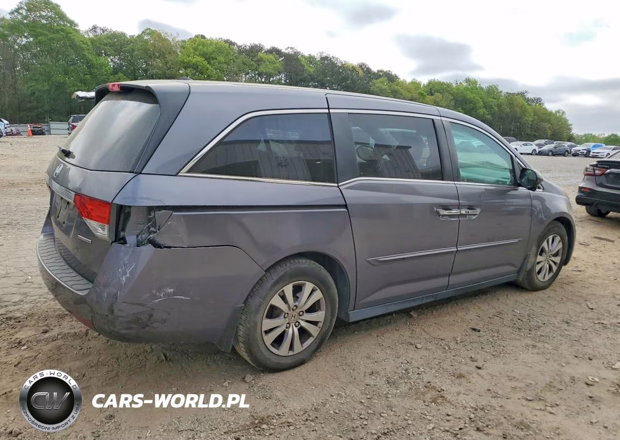 2016 Honda Odyssey Se VIN:5FNRL5H33GB023987 - 3
