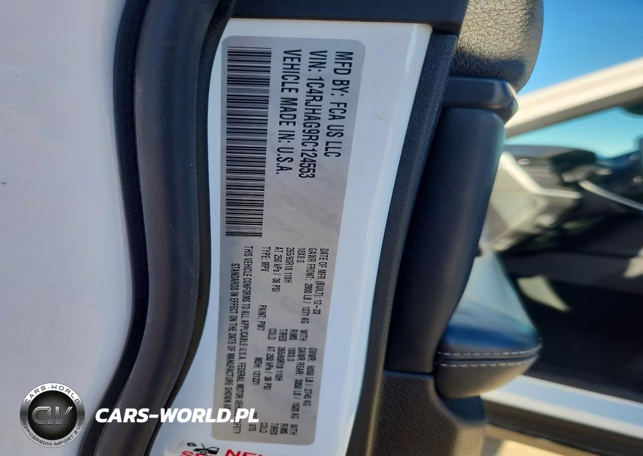 2024 Jeep Grand Cherokee Laredo VIN:1C4RJHAG9RC124553 - 13
