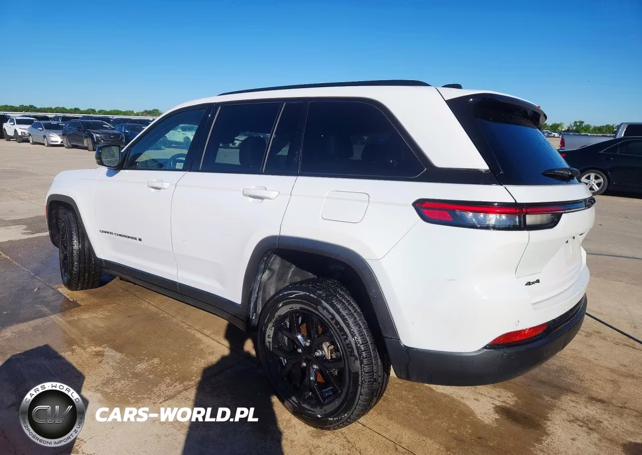 2024 Jeep Grand Cherokee Laredo VIN:1C4RJHAG9RC124553 - 2