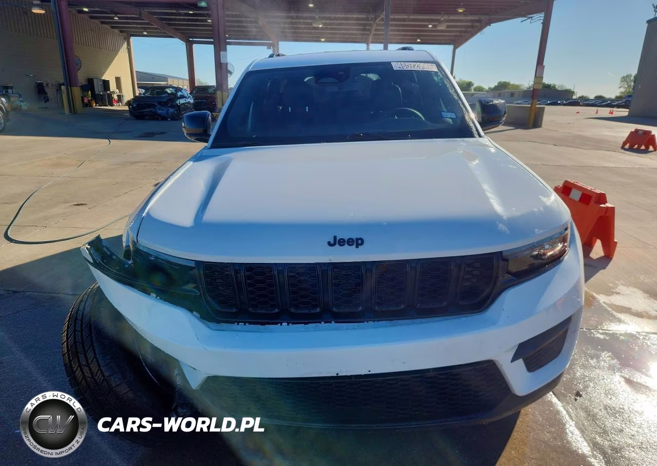 2024 Jeep Grand Cherokee Laredo VIN:1C4RJHAG9RC124553 - 5