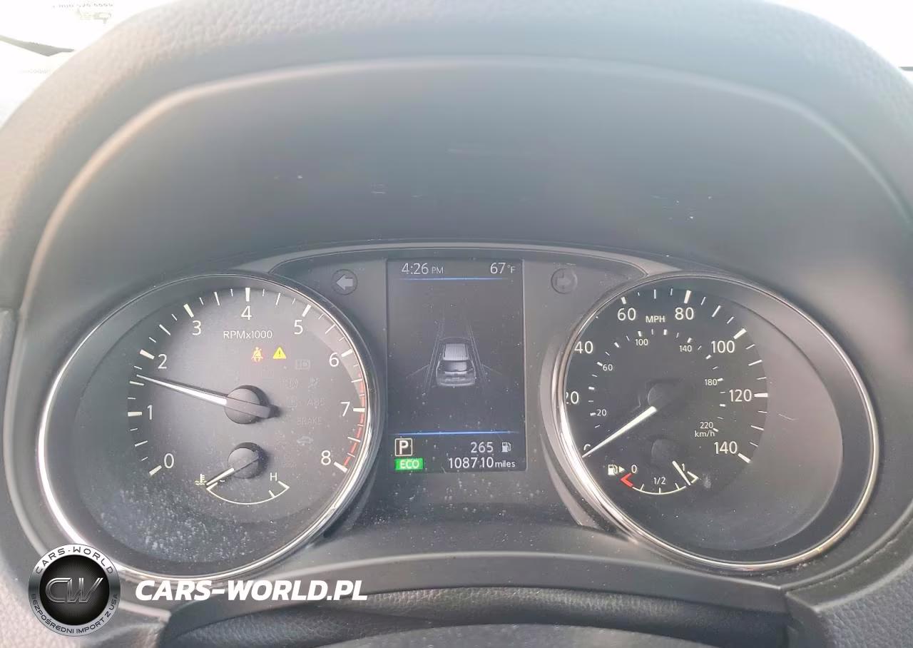 2018 Nissan Rogue S VIN:JN8AT2MT5JW486657 - 9