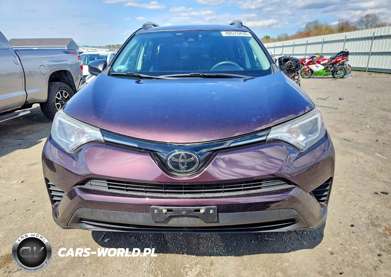 2018 Toyota Rav4 Le VIN:2T3BFREV0JW787142 - 5