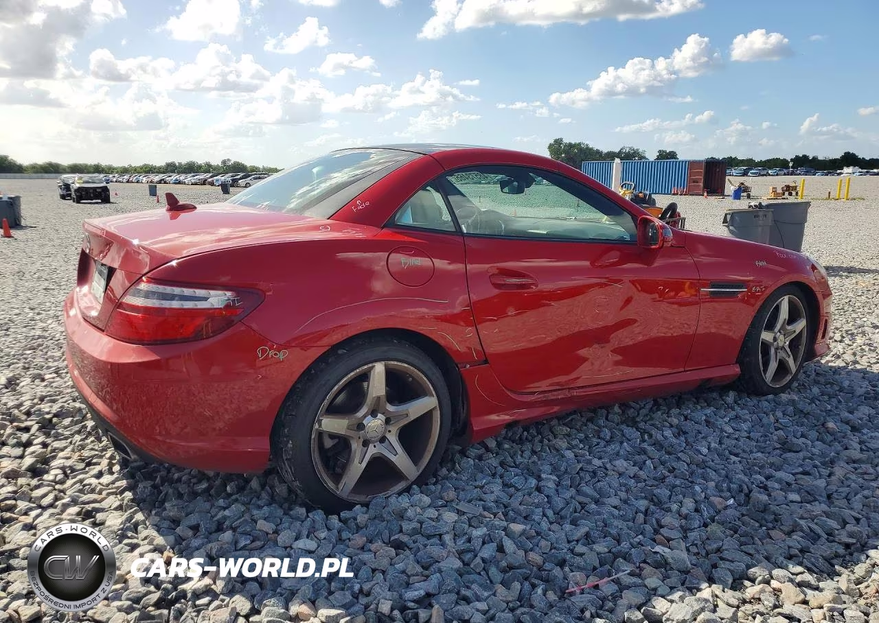 2012 Mercedes-Benz Slk 350 VIN:WDDPK5HA4CF005163 - 3