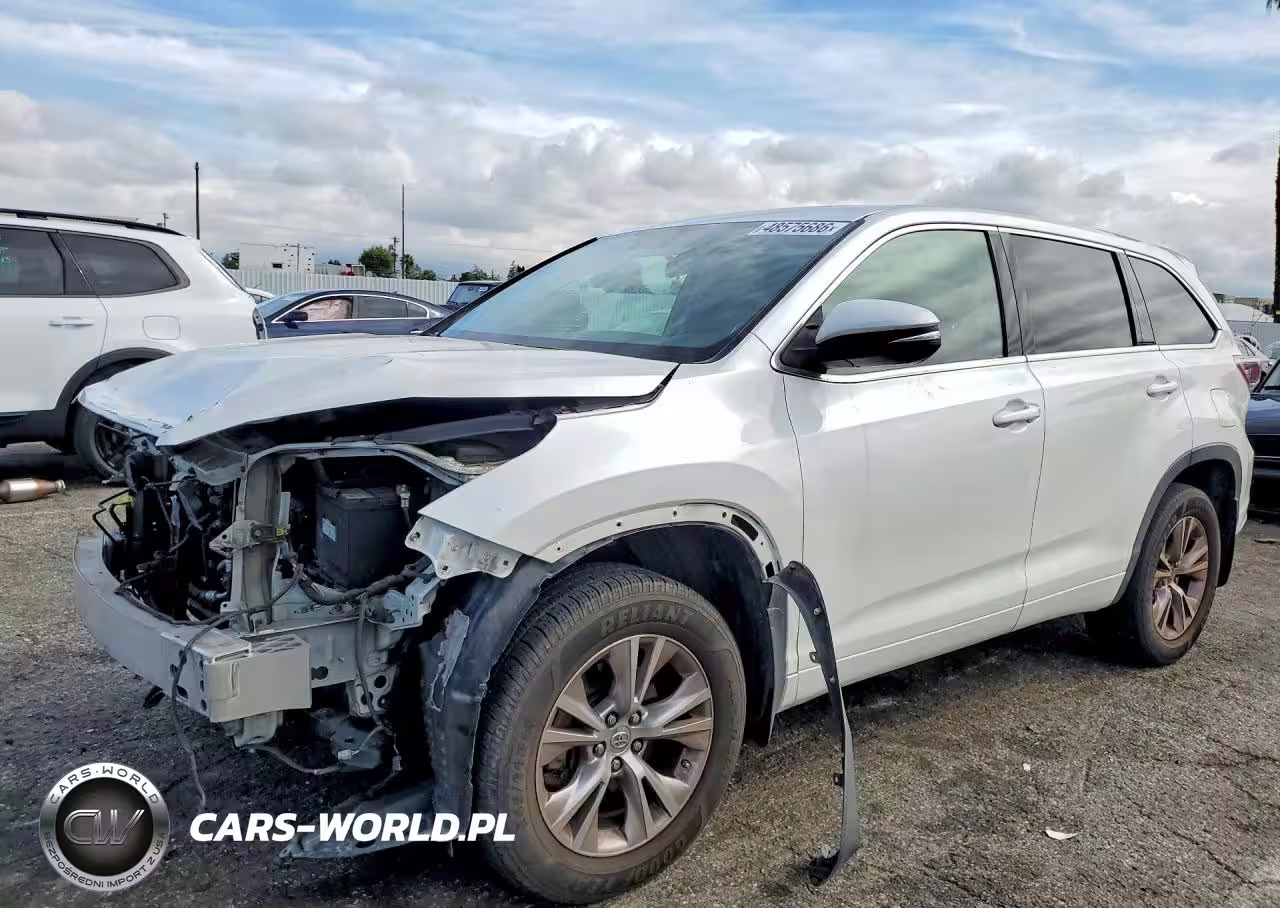 2015 Toyota Highlander Le Plus