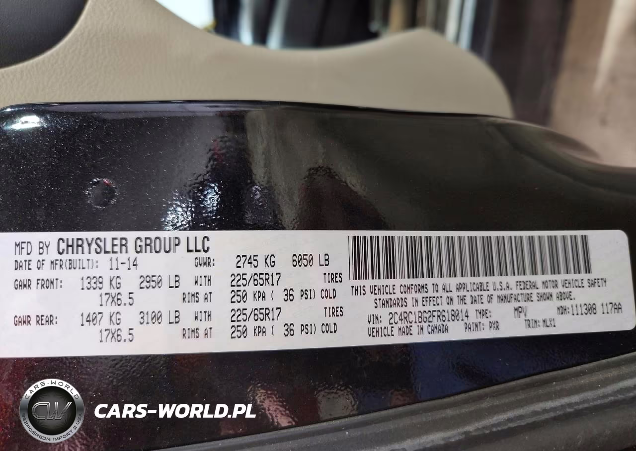 2015 Chrysler Town & Country Touring VIN:2C4RC1BG2FR618014 - 13
