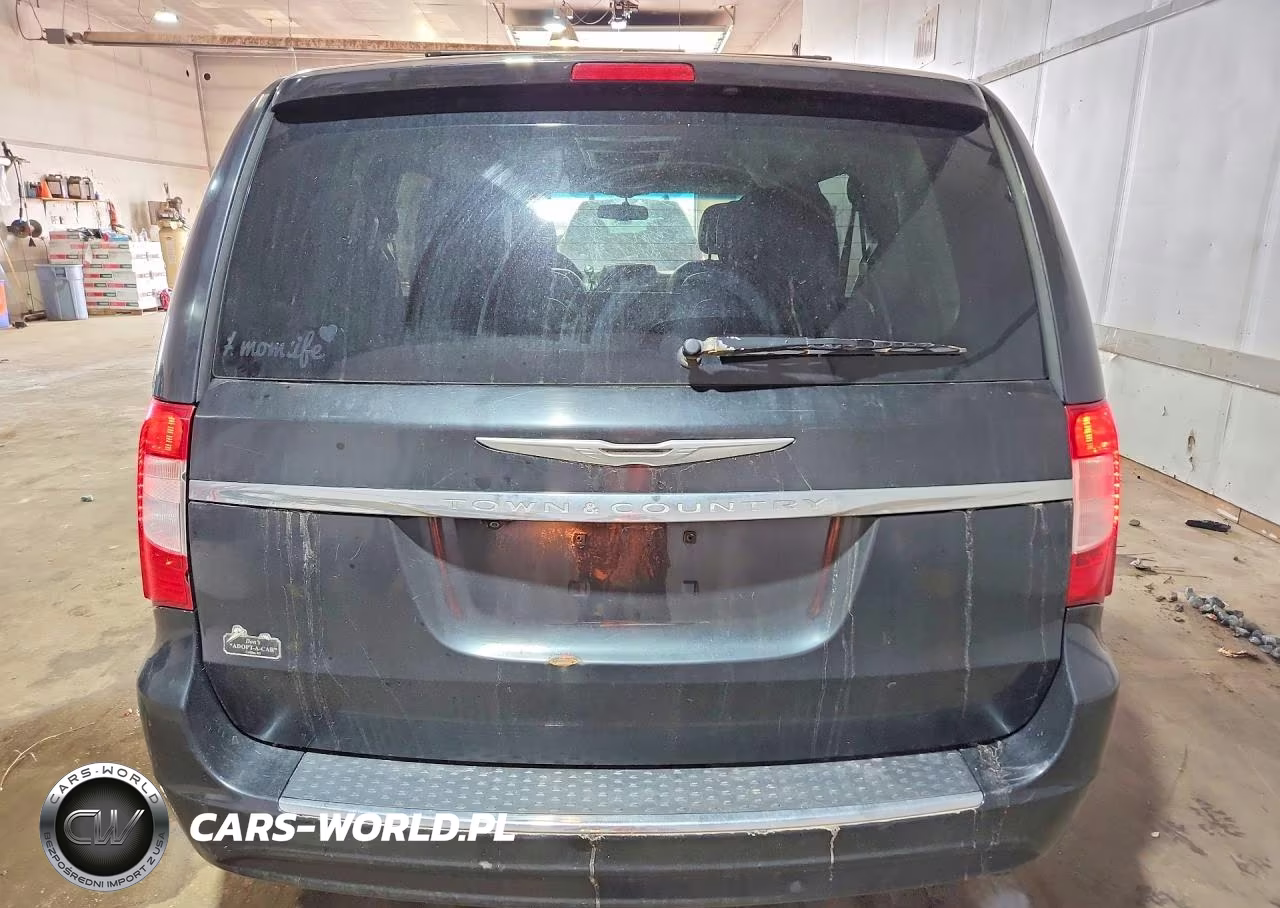 2015 Chrysler Town & Country Touring VIN:2C4RC1BG2FR618014 - 6