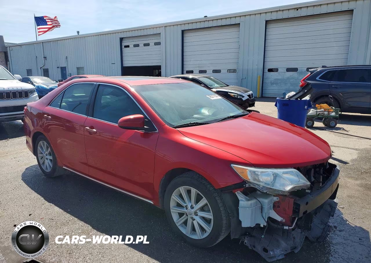 2012 Toyota Camry Xle VIN:4T1BF1FK5CU614170 - 4