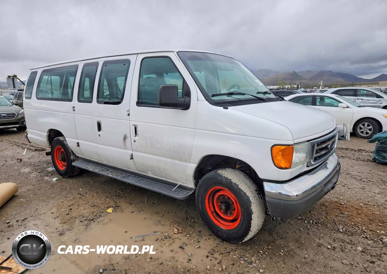 2006 Ford Econoline E350 Super Duty Wagon VIN:1FBSS31L36HB31130 - 4