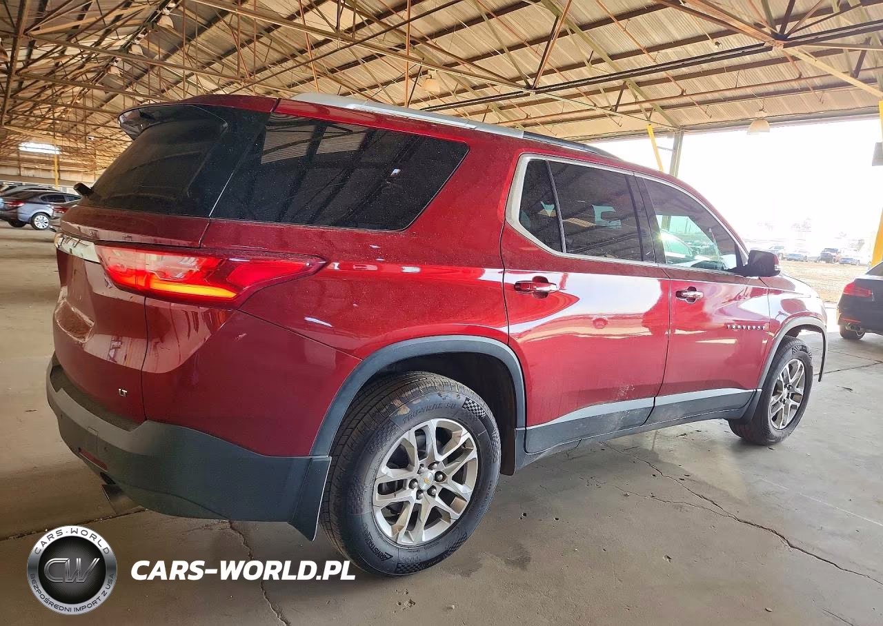 2018 Chevrolet Traverse Lt VIN:1GNERGKW0JJ238360 - 3