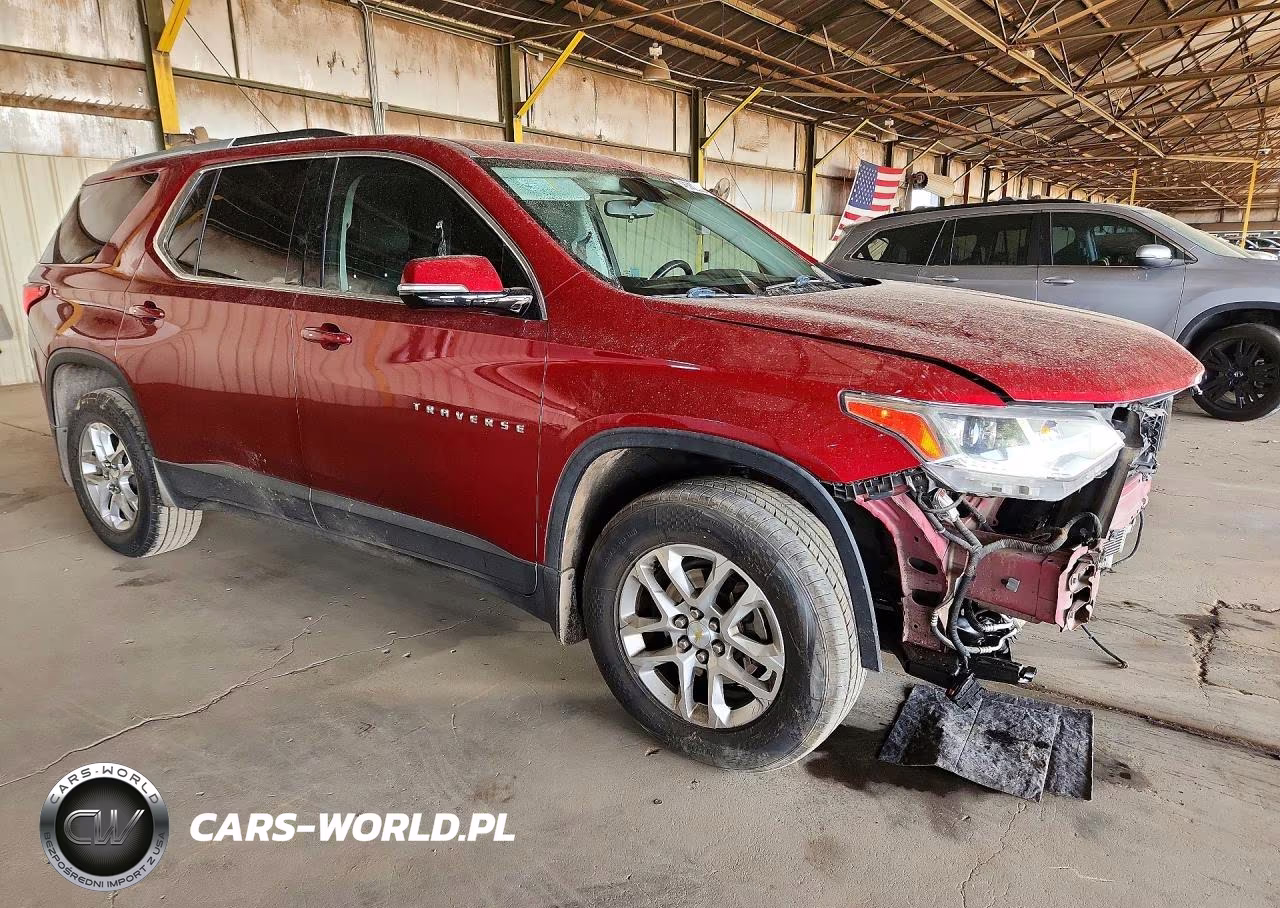2018 Chevrolet Traverse Lt VIN:1GNERGKW0JJ238360 - 4