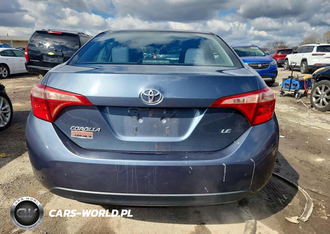 2018 Toyota Corolla Le VIN:2T1BURHE7JC041461 - 6