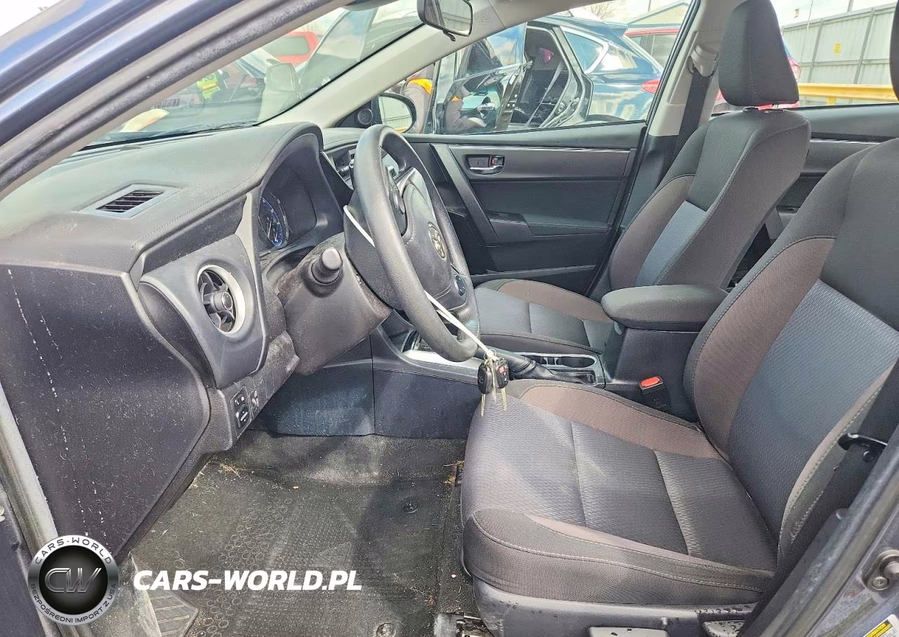2018 Toyota Corolla Le VIN:2T1BURHE7JC041461 - 7