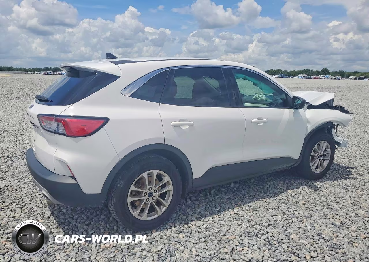 2022 Ford Escape Se VIN:1FMCU0G62NUA92932 - 3