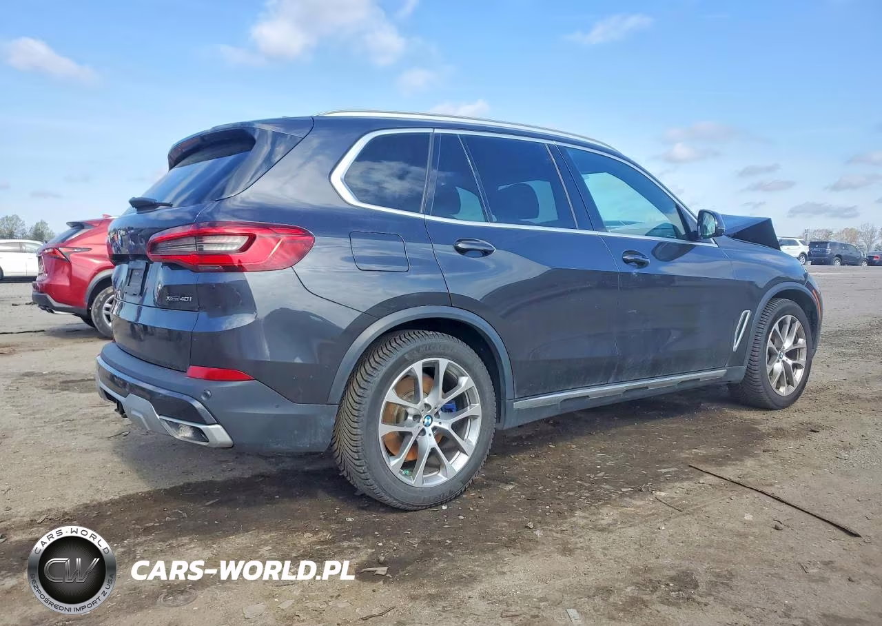 2020 BMW X5 xDrive40I VIN:5UXCR6C08L9B62686 - 3