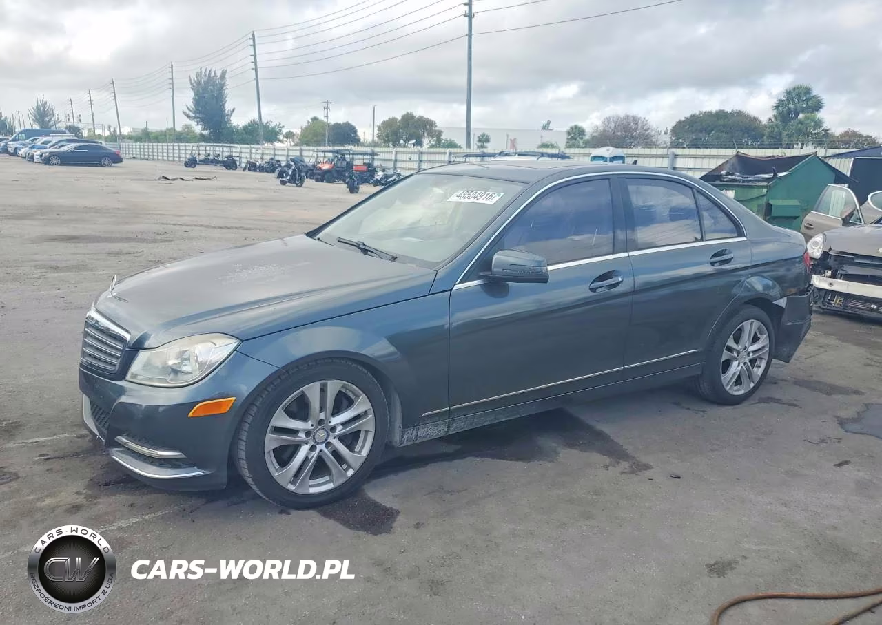 2014 Mercedes-Benz C 300 4Matic