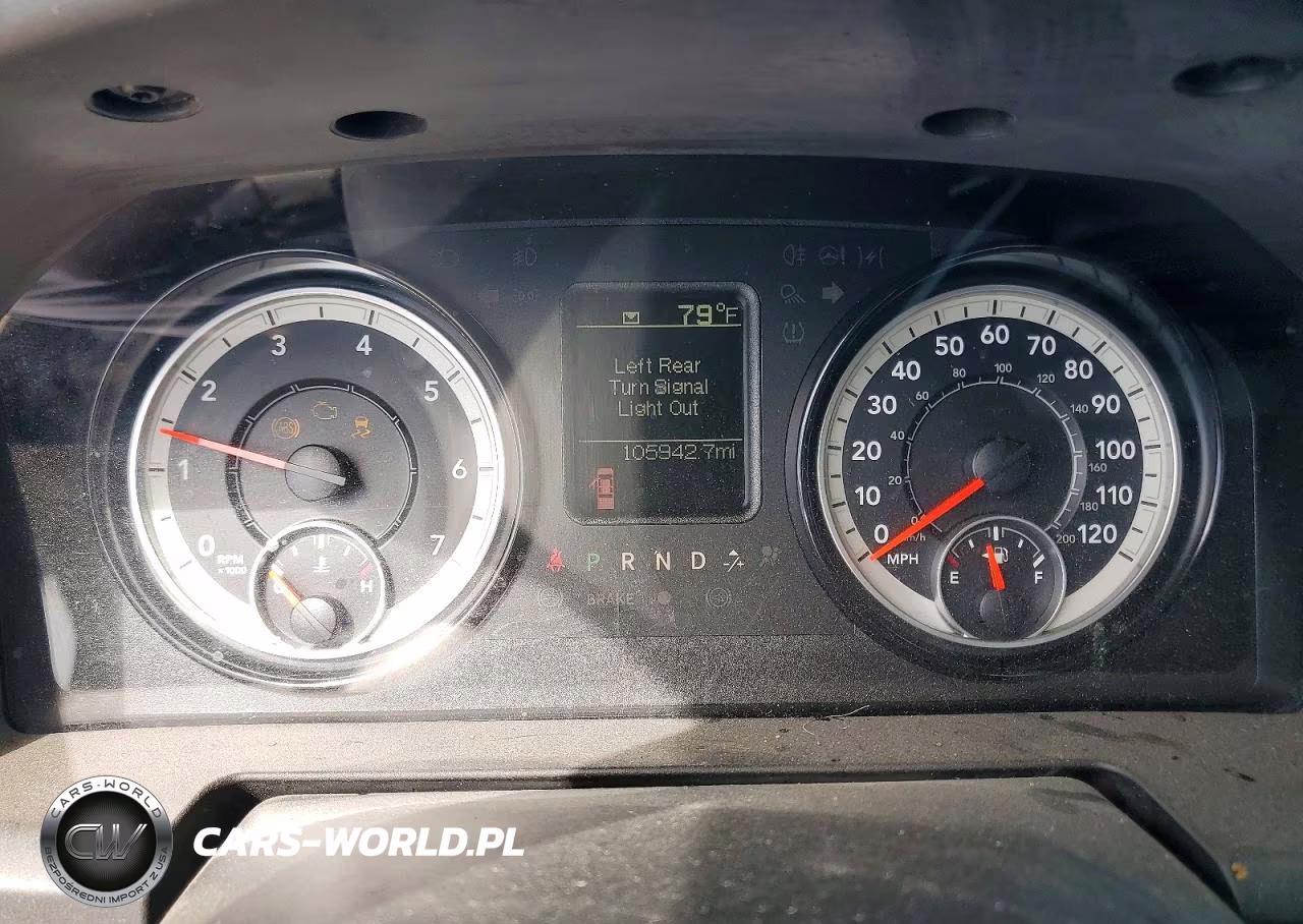 2018 Ram 1500 St VIN:1C6RR6FG9JS330477 - 9