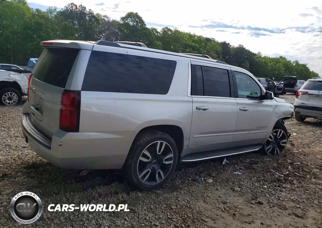 2017 Chevrolet Suburban K1500 Premier VIN:1GNSKJKC2HR276016 - 3