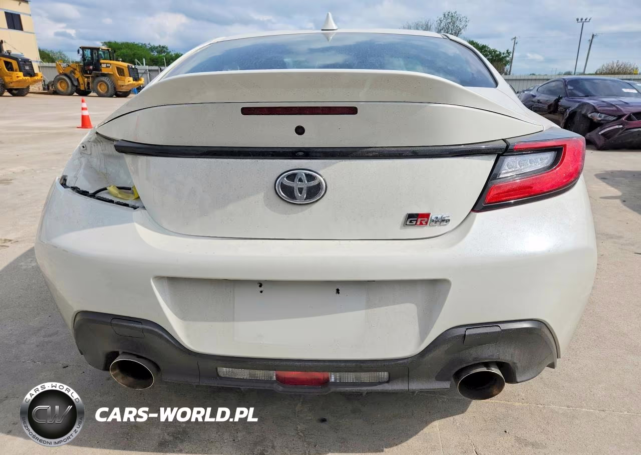 2024 Toyota Gr86 Premium VIN:JF1ZNBE1XR9754723 - 6