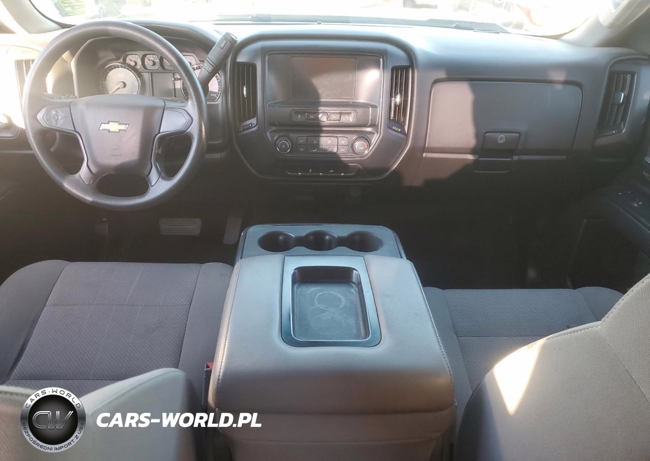 2018 Chevrolet Silverado K1500 VIN:1GCUKNEC7JF208824 - 8