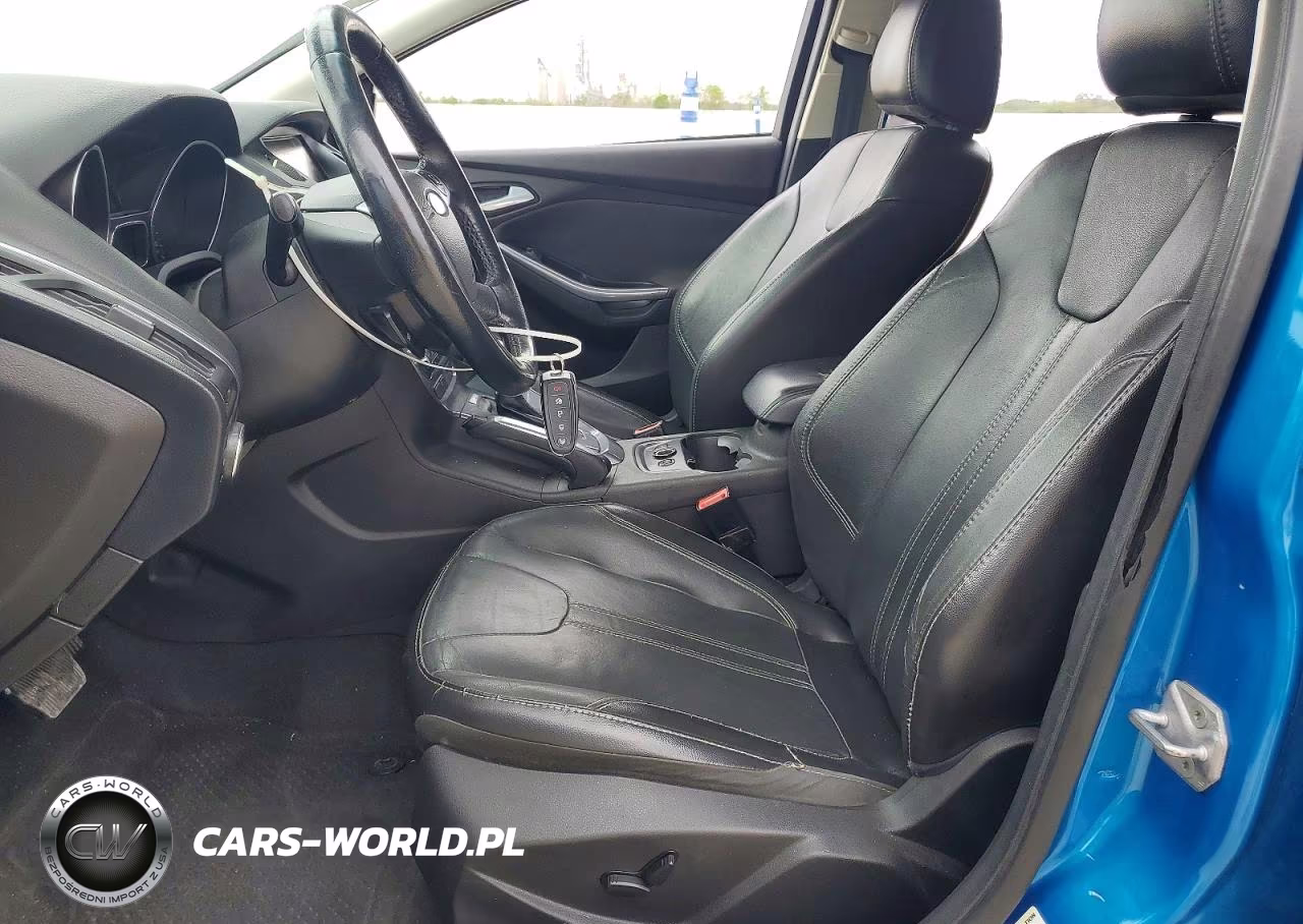 2014 Ford Focus Titanium VIN:1FADP3N22EL109161 - 7
