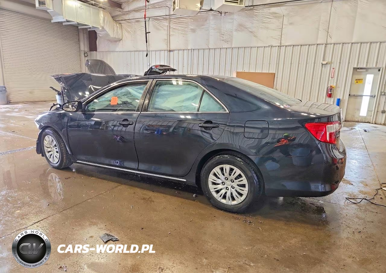 2013 Toyota Camry Le VIN:4T4BF1FK2DR323553 - 2