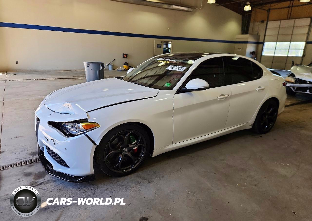 2017 Alfa Romeo Giulia Ti
