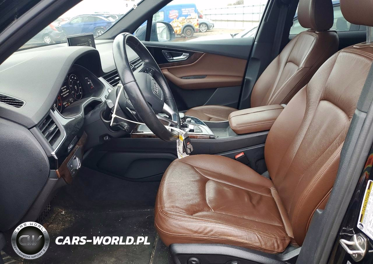 2017 Audi Q7 Premium Plus VIN:WA1LAAF78HD025022 - 7