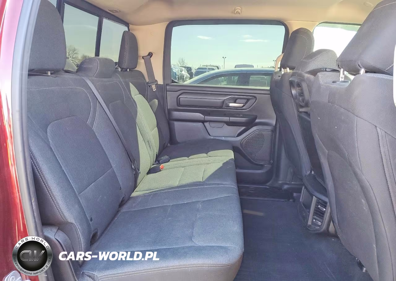 2019 Ram 1500 Tradesman VIN:1C6SRFGT0KN500609 - 10